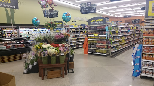 Grocery Store «Kroger», reviews and photos, 3304 Denton Hwy, Haltom City, TX 76117, USA
