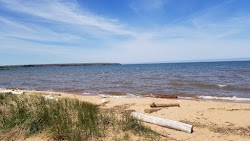 Cornucopia Beach'in fotoğrafı geniş bir kıyı şeridi ile birlikte