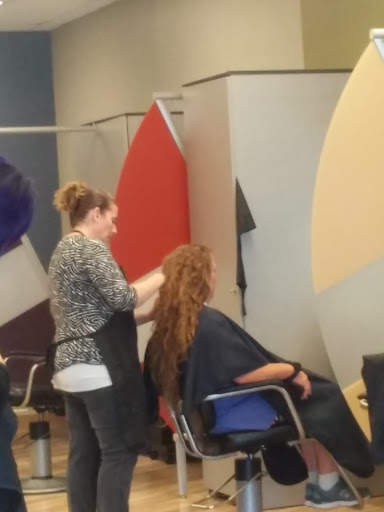 Hair Salon «Great Clips», reviews and photos, 1873 Pioneer Pkwy E, Springfield, OR 97477, USA