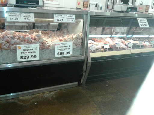 Grocery Store «So Low Grocery Outlet», reviews and photos, 3111 N Emerson Ave, Minneapolis, MN 55411, USA