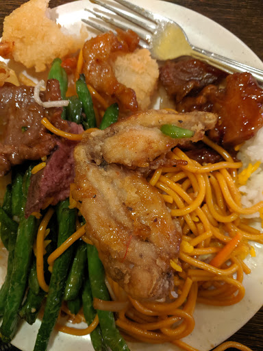 Shopping Mall «Riverdale Shops», reviews and photos, 935 Riverdale St, West Springfield, MA 01089, USA