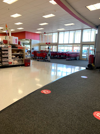 Department Store «Target», reviews and photos, 220 S River Rd, Bedford, NH 03110, USA