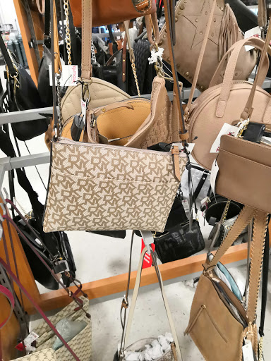 Department Store «T.J. Maxx», reviews and photos, 744 S Meadow St #300, Ithaca, NY 14850, USA