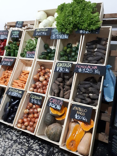 Mercado Verde - Frutas y Verduras - Paysandú