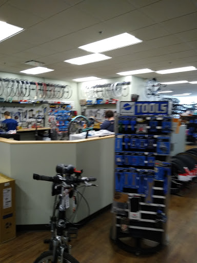 Bicycle Store «The Wheel Thing», reviews and photos, 15 South La Grange Road, La Grange, IL 60525, USA