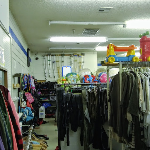 Thrift Store «Better Bargains Thrift Store», reviews and photos, 10209 NE Sandy Blvd, Portland, OR 97220, USA