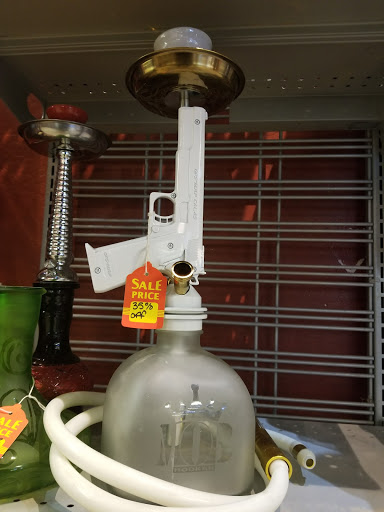 Tobacco Shop «The Smokers Edge Smoke and Vape Shop», reviews and photos, 19756 N John Wayne Pkwy #114, Maricopa, AZ 85138, USA