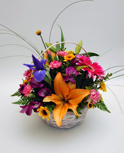 Florist «Romance In Blooms Ltd», reviews and photos, 6729 N Northwest Hwy, Chicago, IL 60631, USA