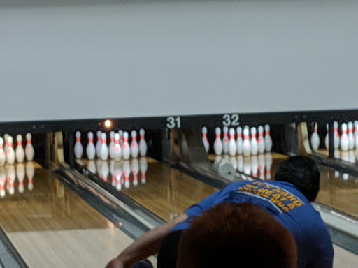 Bowling Alley «AMF Bowlero Lanes», reviews and photos, 11737 W Burleigh St, Wauwatosa, WI 53222, USA