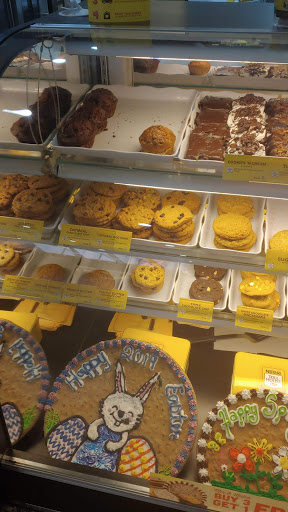Dessert Shop «Nestle Toll House», reviews and photos, 5 E Greenway Plaza, Houston, TX 77046, USA