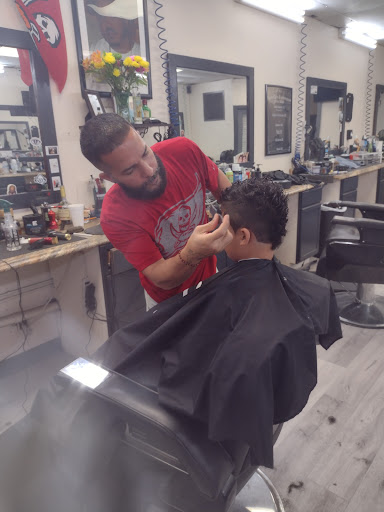 Barber Shop «Fade City Barber Shop», reviews and photos, 8208 W Waters Ave, Tampa, FL 33615, USA