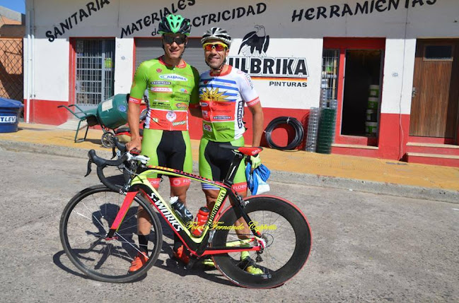 Opiniones de Club Ciclista Deportivo San Antonio en Florida - Gimnasio