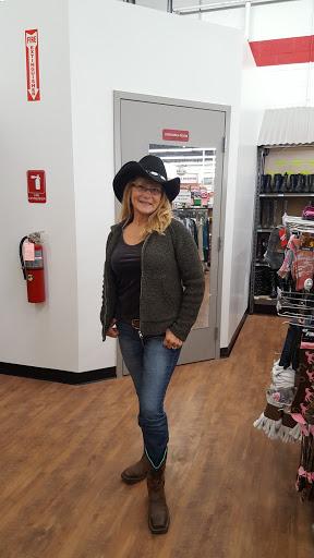 Home Improvement Store «Tractor Supply Co.», reviews and photos, 79 Red Hill Rd, Newport, PA 17074, USA