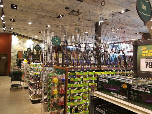Sporting Goods Store «Bass Pro Shops», reviews and photos, 951 E Lewis and Clark Pkwy, Clarksville, IN 47129, USA