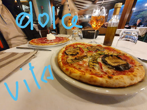 Le due Lune trattoria pizzeria in Levanto, Provincia della Spezia
