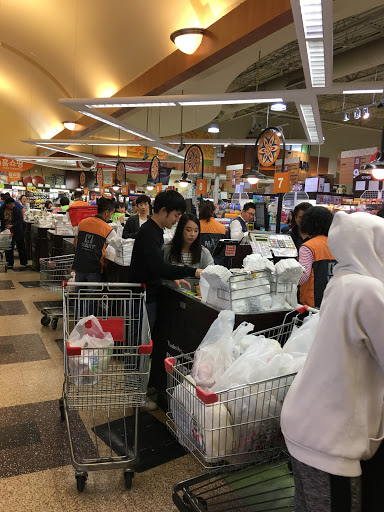 Korean Grocery Store «H Mart», reviews and photos, 2625 Old Denton Rd #200, Carrollton, TX 75007, USA