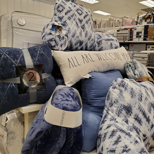 Department Store «Marshalls», reviews and photos, 6565 Strip Ave NW, North Canton, OH 44720, USA