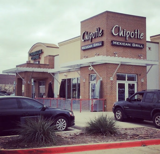 Mexican Restaurant «Chipotle Mexican Grill», reviews and photos, 1390 S Cooper St #100, Arlington, TX 76013, USA