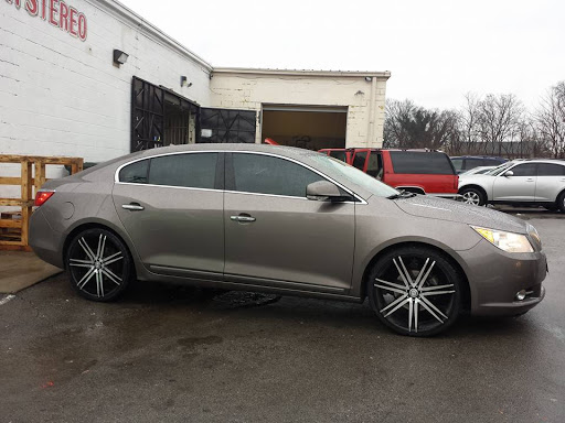 Electronics Repair Shop «Auto Electronic Specialists», reviews and photos, 2428 Nolensville Pike, Nashville, TN 37211, USA