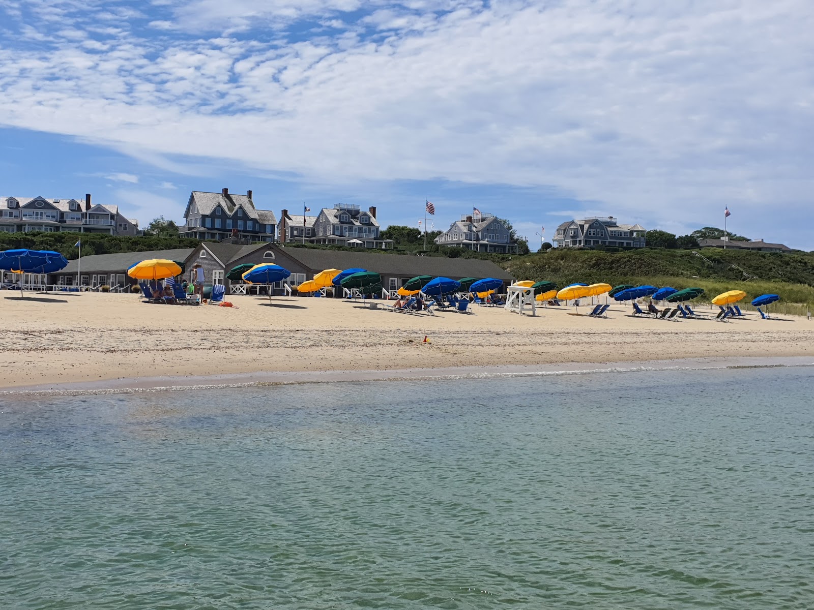 Jetties Beach'in fotoğrafı ve yerleşim