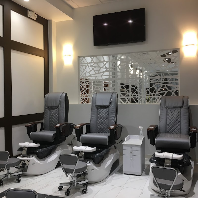 Brava Nails Spa