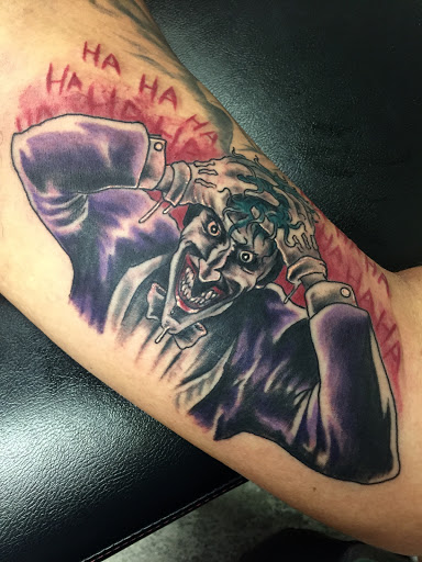 Tattoo Shop «Fearless Tattoos», reviews and photos, 715 S Interstate 35 East Service Rd, DeSoto, TX 75115, USA