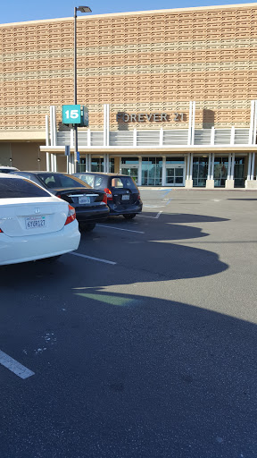 Clothing Store «Forever 21», reviews and photos, 200 Inland Center Dr, San Bernardino, CA 92408, USA