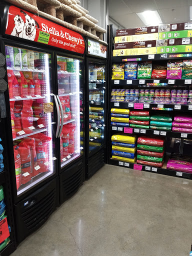 Pet Store «Carters Pet Mart», reviews and photos, 510 N Main St, Manteca, CA 95336, USA