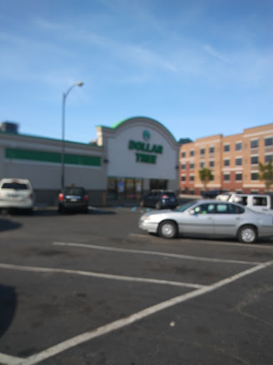 Dollar Store «Dollar Tree», reviews and photos, 1118 Avenue of the States, Chester, PA 19013, USA