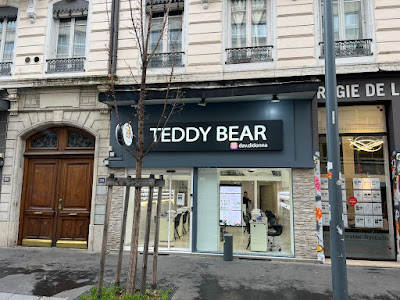 Onglerie TEDDY BEAR à Lyon