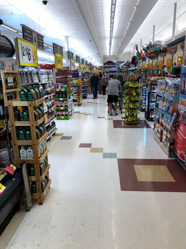 Grocery Store «Super Stop & Shop», reviews and photos, 460 Elm St, West Haven, CT 06516, USA