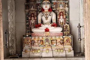 Kodaikanal Jain Shwetambar Temple image