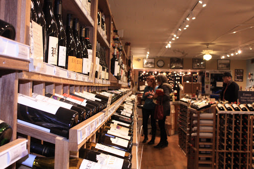 Wine Store «Park Place Wines & Liquors», reviews and photos, 84 Park Pl, East Hampton, NY 11937, USA