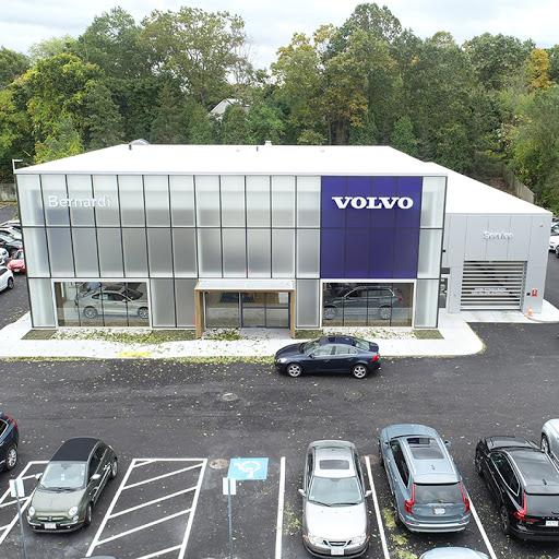 Volvo dealer Lowell