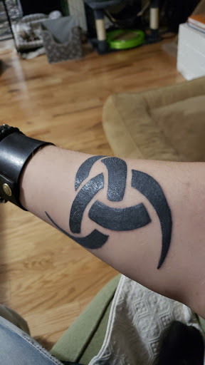 River City Tattoo, 374 Southpark Cir, Colonial Heights, VA 23834, USA, 