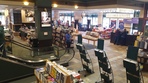 Book Store «Barnes & Noble», reviews and photos, 102 Dorset St, South Burlington, VT 05403, USA