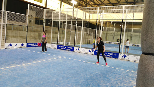 Padelhome en Moraleja de Enmedio