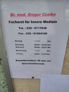 Dr. med. Viktor Czaika Bruno-Bürgel-Weg 18, 12439 Berlin, Deutschland