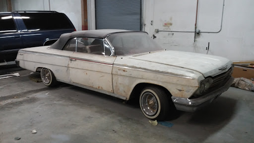 Auto Body Shop «Maaco Collision Repair & Auto Painting», reviews and photos, 355 Treck Dr, Tukwila, WA 98188, USA