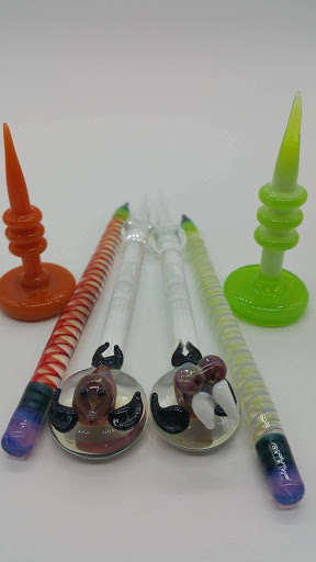 Vaporizer Store «Main Smoke Shop KC | Vape Shop», reviews and photos, 3429 Main St, Kansas City, MO 64111, USA