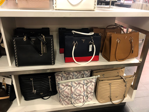 Clothing Store «GUESS Factory», reviews and photos, 12801 W Sunrise Blvd #631, Sunrise, FL 33323, USA