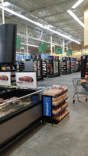 Department Store «Walmart Supercenter», reviews and photos, 638 Quequechan St, Fall River, MA 02721, USA