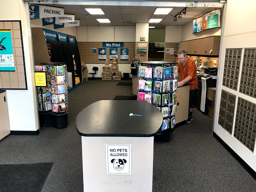 Shipping and Mailing Service «The UPS Store», reviews and photos, 322 Mall Plaza Blvd, Monroeville, PA 15146, USA