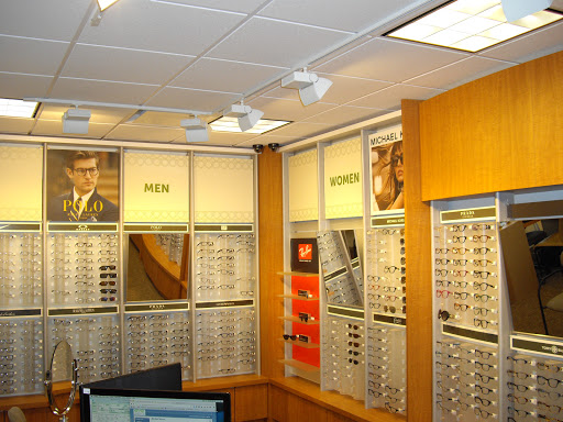 Eye Care Center «Pearle Vision - Quincy, MA», reviews and photos, 470 Southern Artery, Quincy, MA 02169, USA