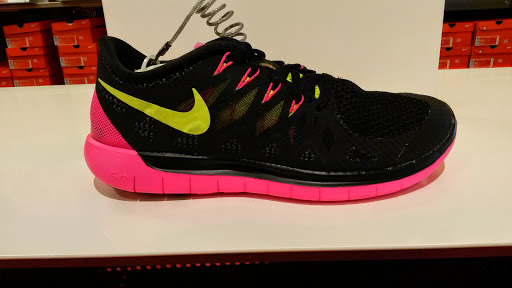 Sporting Goods Store «Nike Factory Store», reviews and photos, Tuscola Blvd, Tuscola, IL 61953, USA