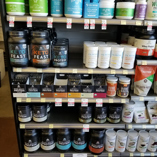 Grocery Store «Lakewinds Food Co-op», reviews and photos, 435 Pond Promenade, Chanhassen, MN 55317, USA