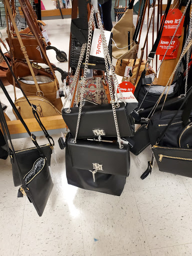 Department Store «T.J. Maxx», reviews and photos, 1300 Shingle Creek Xing, Brooklyn Center, MN 55430, USA