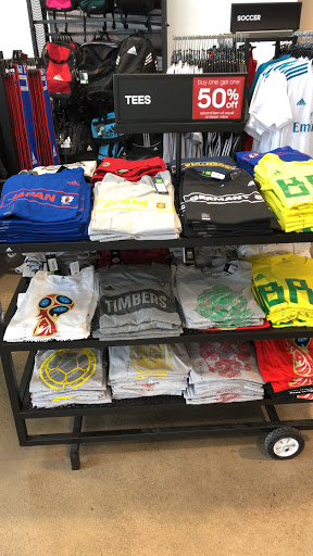 Sporting Goods Store «adidas Outlet Store Woodburn», reviews and photos, 1001 N Arney Rd Ste 400, Woodburn, OR 97071, USA