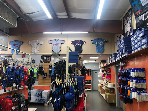 Sporting Goods Store «Budget Sporting Goods», reviews and photos, 6611 Westcott St, Houston, TX 77007, USA