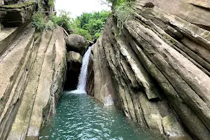 Qiancengyan Falls image